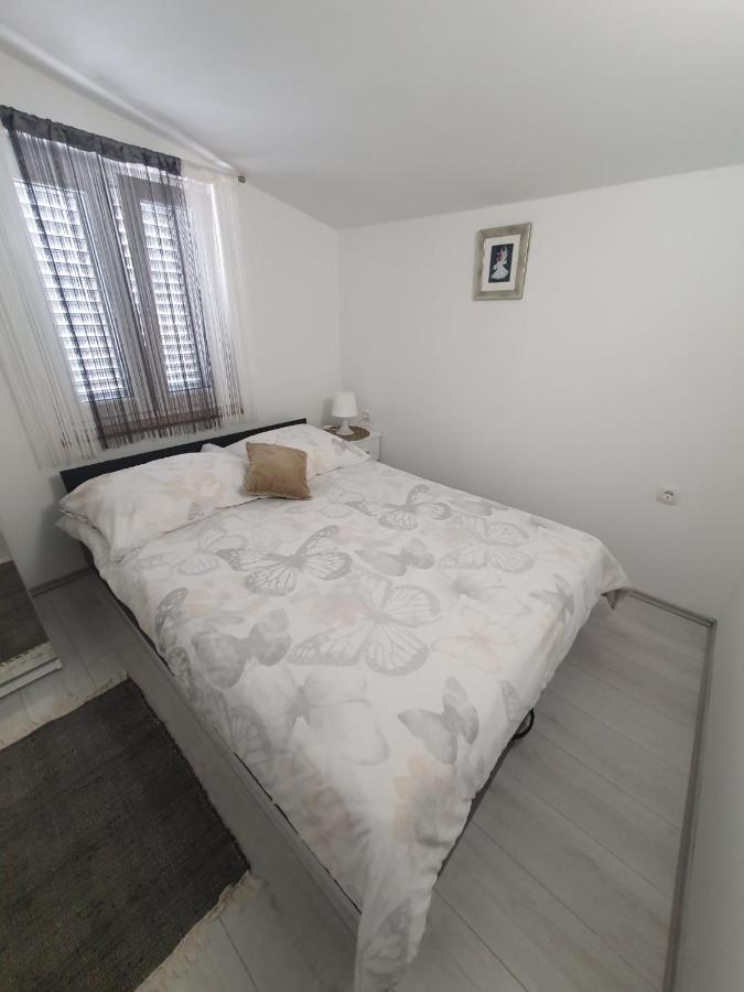 Apartments Nemcic 2 宁 外观 照片