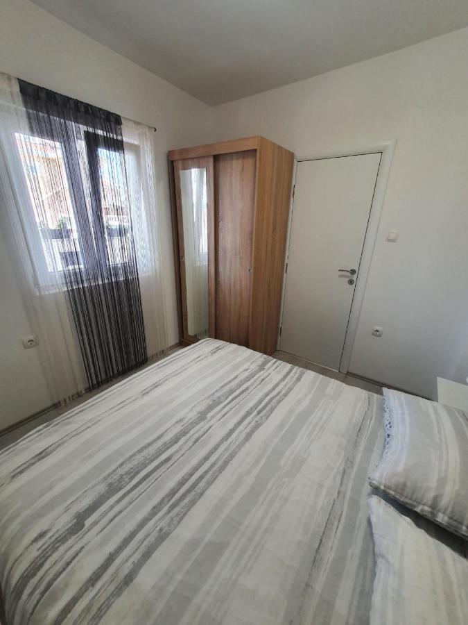 Apartments Nemcic 2 宁 外观 照片